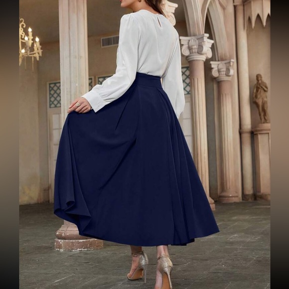 Luxe navy blue high waisted pleated flare maxi skirt - Picture 5 of 6